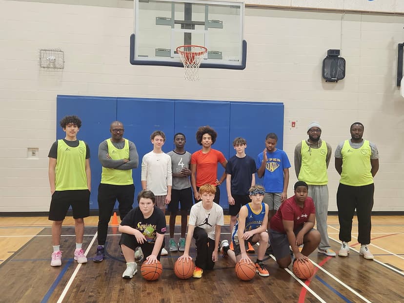 Teen basketball group